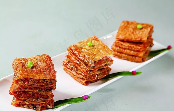 浙菜浓香腐皮卷图片