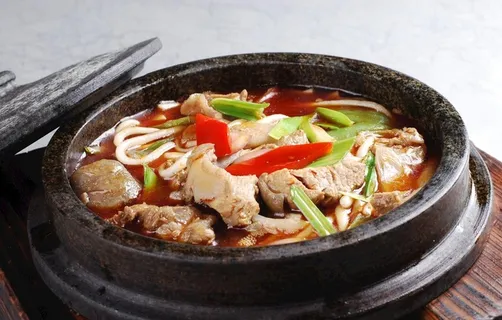 口味羊肉锅图片