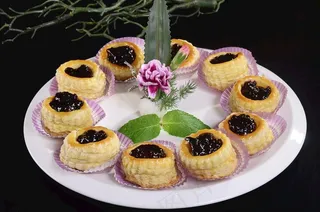 港式 蓝莓酥图片