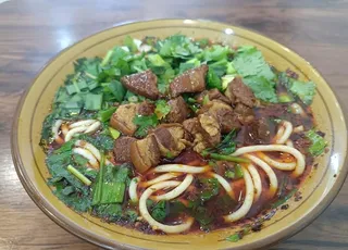 红烧羊肉粉图片