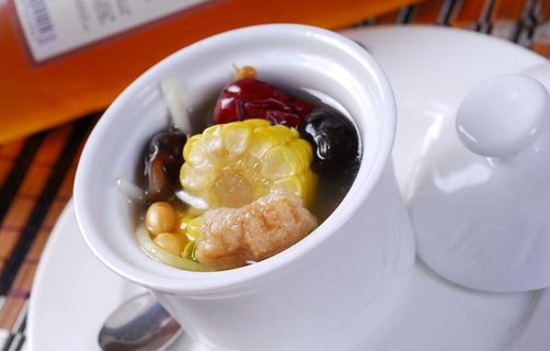 套餐园盅炖汤图片