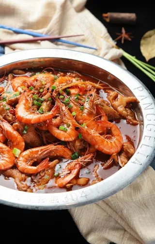 明虾煲图片