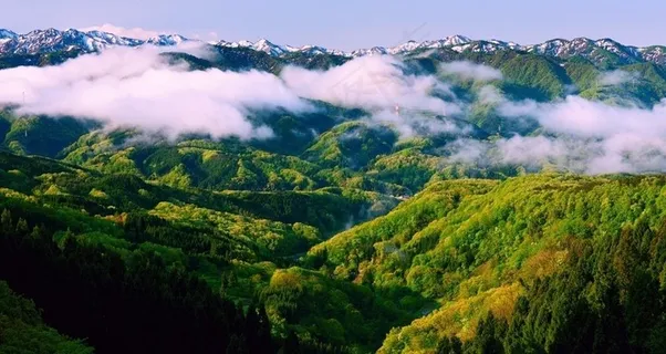 层峦叠嶂图片 层峦叠嶂图片