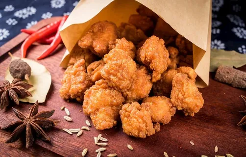炸鸡块美食金黄鸡米花五香鸡米花图片 炸鸡块美食金黄鸡米花五香鸡米花图片