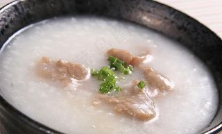 生滚牛肉粥图片