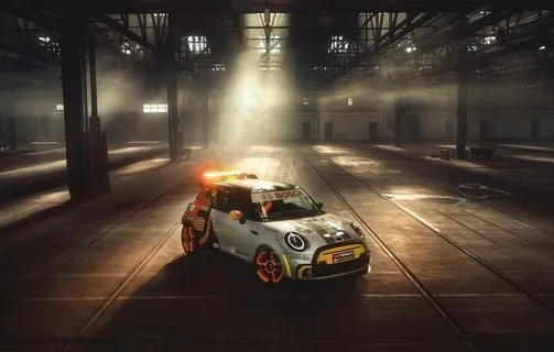 3门宝马迷你JCW图片