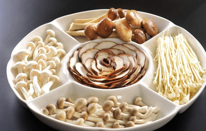 菌类拼盘图片