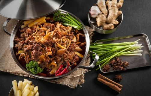 筋头巴脑经典锅图片