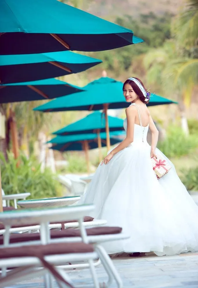 婚纱样片 园林样片图片