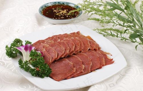 沾汁黄狗肉图片