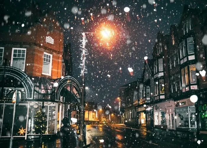 下雪街道图片