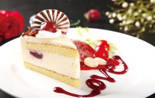 奶酪慕斯蛋糕图片