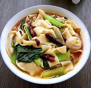 安徽牛肉板面图片