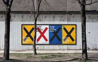 街头海报样机图片