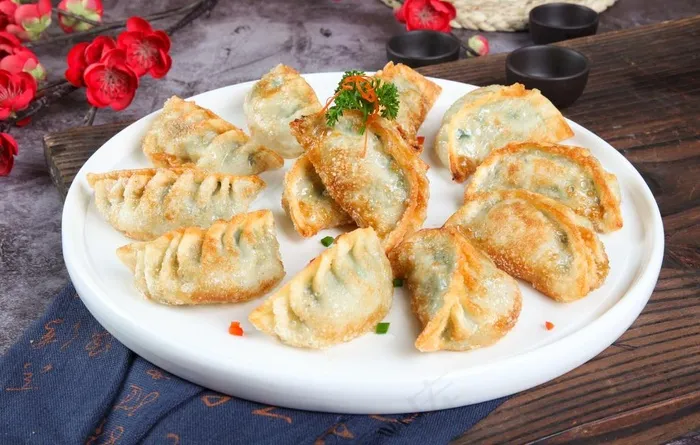韭菜煎饺图片