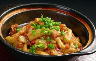 咸鱼茄子煲图片