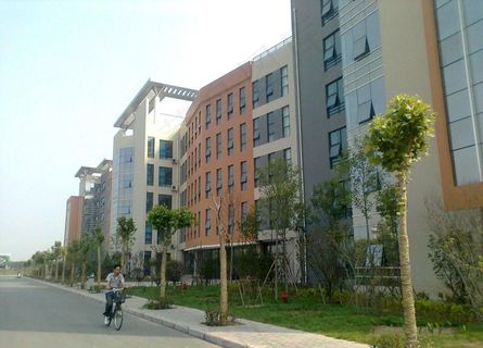 河南经贸职业学院图片