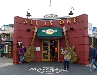 渔人码头39号码头，恩巴卡德罗大楼