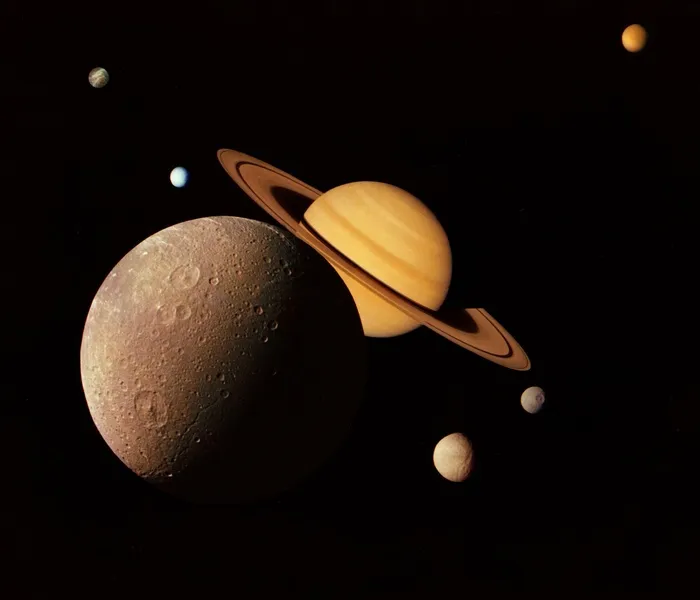 土星，蒙太奇，月亮，宇宙，空间，行星