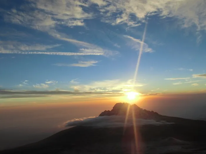乞力马扎罗山，日出，山，天空，旅行，意见，高