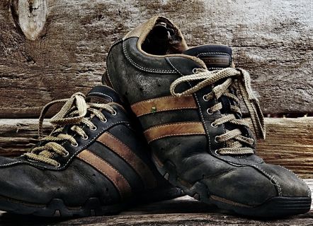 鞋,皮鞋,徒步鞋,安全鞋,鞋头,斯凯奇