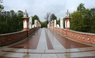 桥，行人，宽，红色和白色，支柱