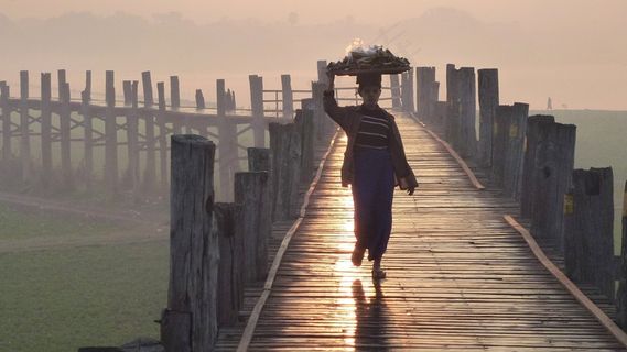 乌本桥，曼德勒，缅甸，桥，黎明，人