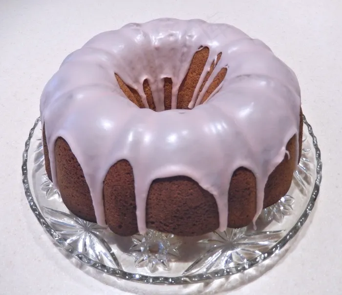 白蛋糕，覆盆子糖衣，糖，水果，食品