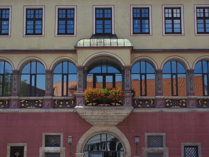 正面，首页，阳台，窗口，建筑，建筑