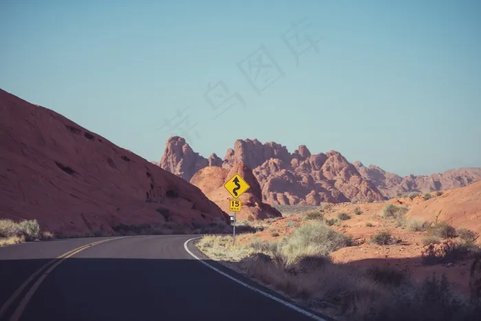 风景,峡谷,山峦,天空,屏幕截图,路红色路牌