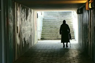 地下通道，隧道，离开，帮派，地狱，黑暗