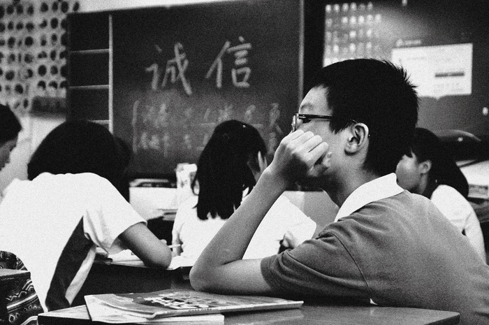 学生，教室，学校，悲伤，教育，年轻