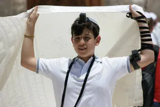 男孩，犹太人，希伯来语，祷告，塔利特，Tefillin，犹太教