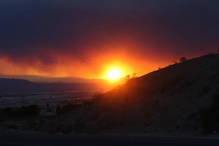 太阳，火，光，明亮，发光，地平线，橙色，耀斑