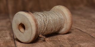 卷板，木质卷轴，纱线，黄麻羊毛，关闭