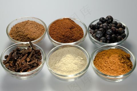 香料，白胡椒，肉豆蔻，丁香，食品，调味料