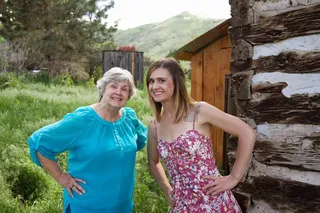 母亲，女儿，家庭，女孩，女人，女性，人