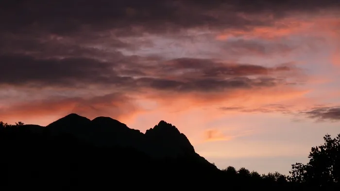 日出，风景，天空，山，云，早晨