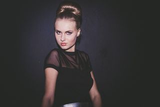 女孩，意见，女人，裙子，手，女性，网状