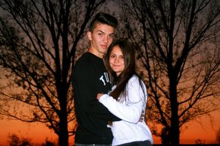 夫妇，爱，日落，红色，浪漫，在晚上，拥抱