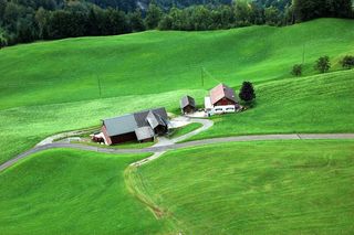 农场，山地农场，草地，Alm，多汁，绿色