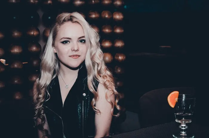 女孩，模型，美女，金发，年轻，肖像，女人