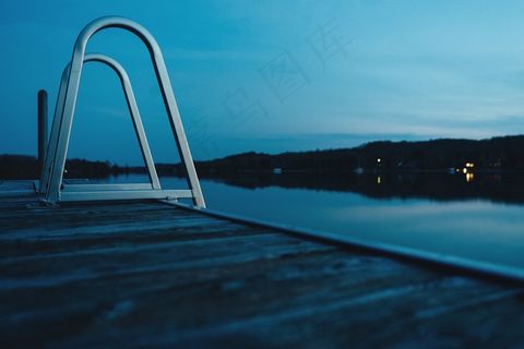 码头，阶梯，步骤，湖泊风景，水，晚上，反射