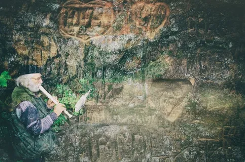 工艺品,油画,自然/人文景观,工艺品,图画,在古代艺术的砂岩悬崖附近吹笛子的人 工艺品,油画,自然/人文景观,工艺品,图画,在古代艺术的砂岩悬崖附近吹笛子的人