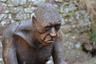 囚犯雕塑，奥格奥尔山城堡，*塔