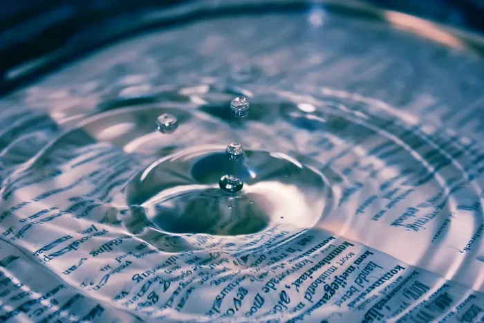 涟漪,水珠,鱼类,水泡,水珠图,水滴落入水中