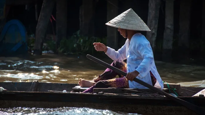 越南，女人，河，引导