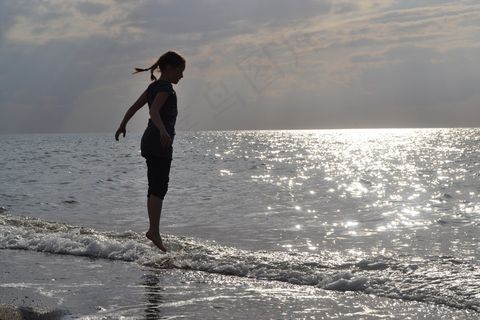 儿童，海，跳，女孩，阳光，水