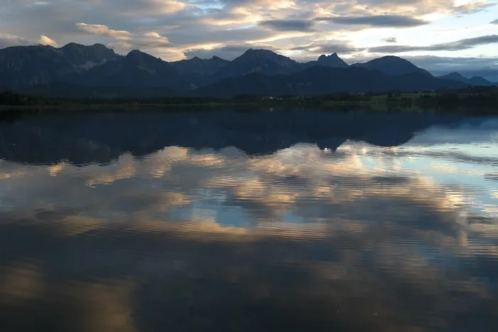 湖，几点思考，山全景，全景