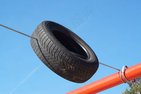 成熟,车轮,汽车,天气晴朗,游乐场 成熟,车轮,汽车,天气晴朗,游乐场